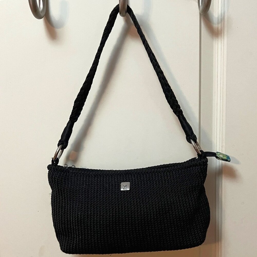 Lina crochet/knit small purse w/braided strap. Black w/blue and green lining.